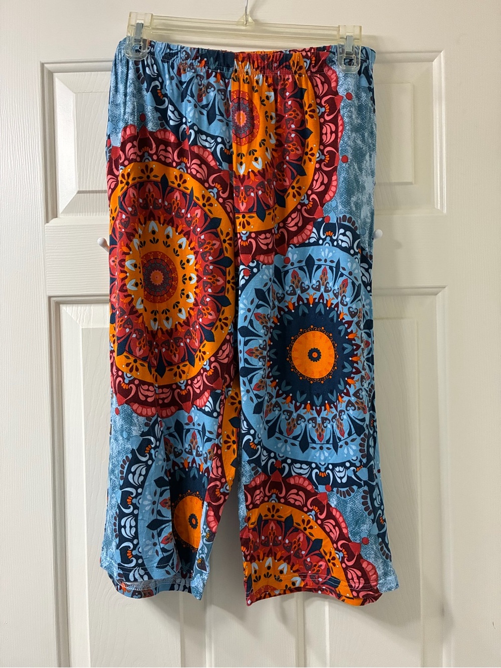 Source Unknown Blue Multi Mandala Print Capris